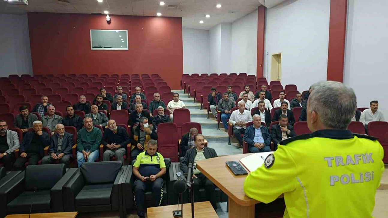 Malatya'da Emniyet'ten anlamlı etkinlik: Sürücüler bilgilendirildi