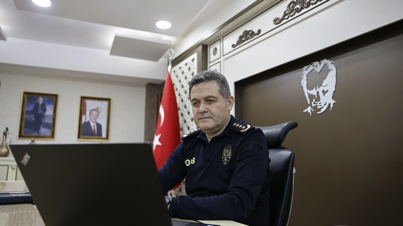 Malatya İl Emniyet Müdürü Ay, 'Yılın Kareleri' oylamasına katıldı