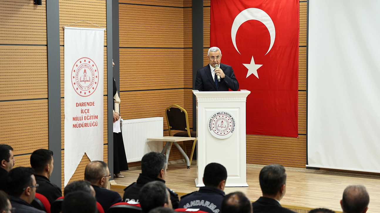 Malatya'nın ilçelerinde Öğretmenler Günü kutlandı