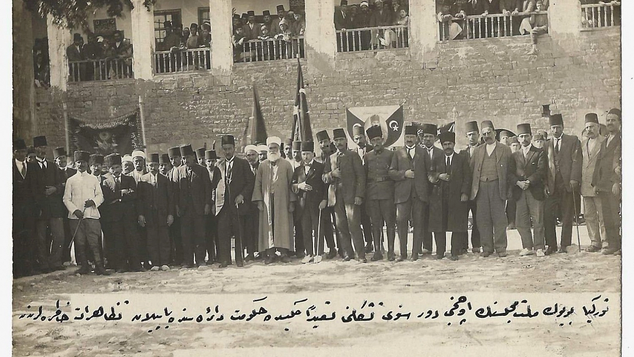 Milli Mücadele'ye ait 5 tarihi fotoğraf kent arşivi'ne bağışlandı