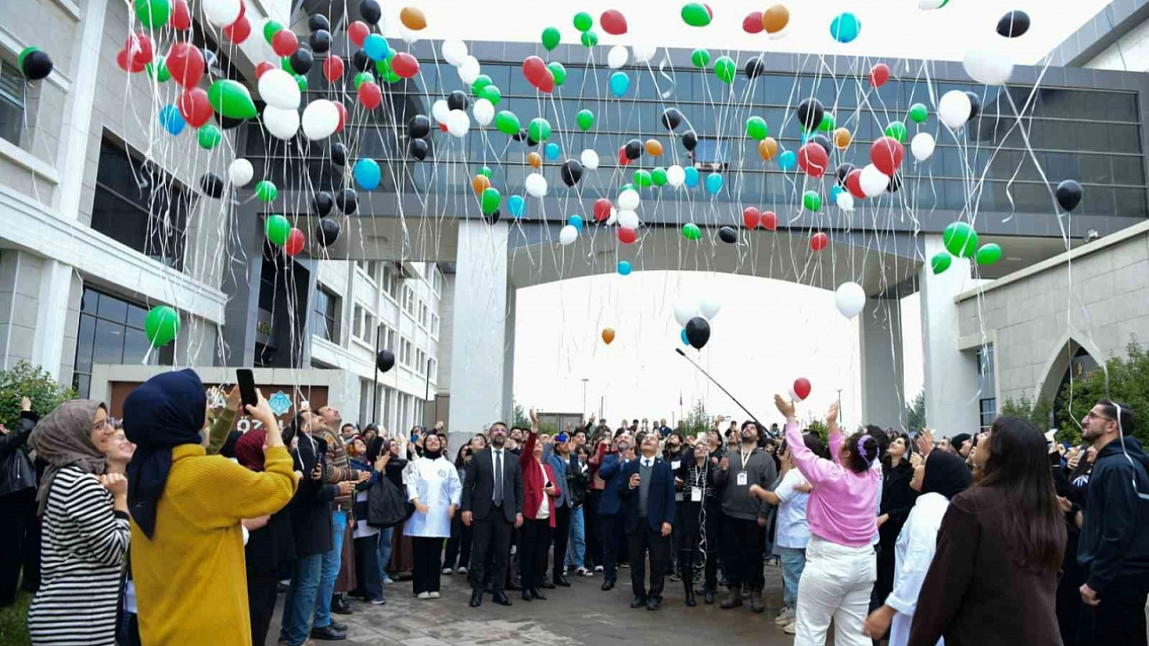 Gazze'den Filistin'e Doğu Türkistan'dan Sudan'a zulüm ve soykırıma maruz kalıyorlar