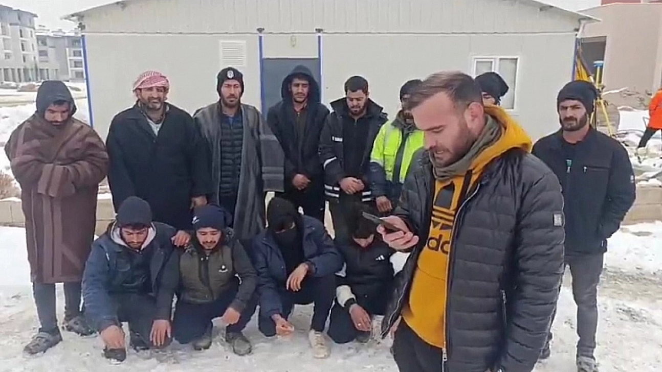 Soğuk havada iş bırakma eylemi başlatmışlardı: 13 işçiden yeni açıklama!