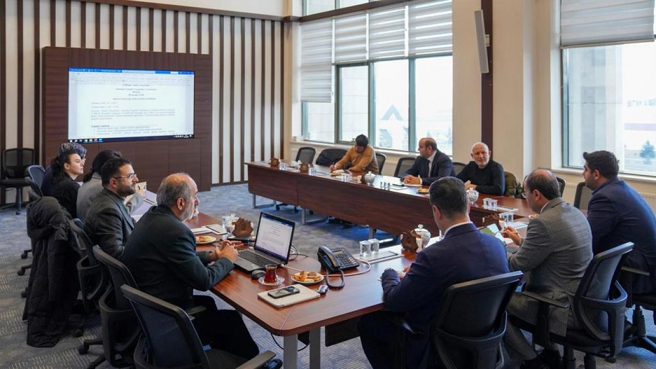 Yapay zeka ve üniversite-sanayi iş birliği toplantısı