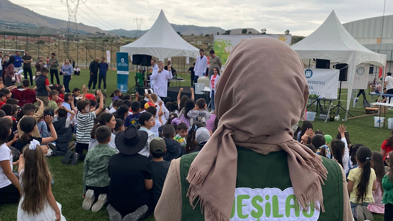 Yeşilay gönüllüleri Malatya'da sahaya indi