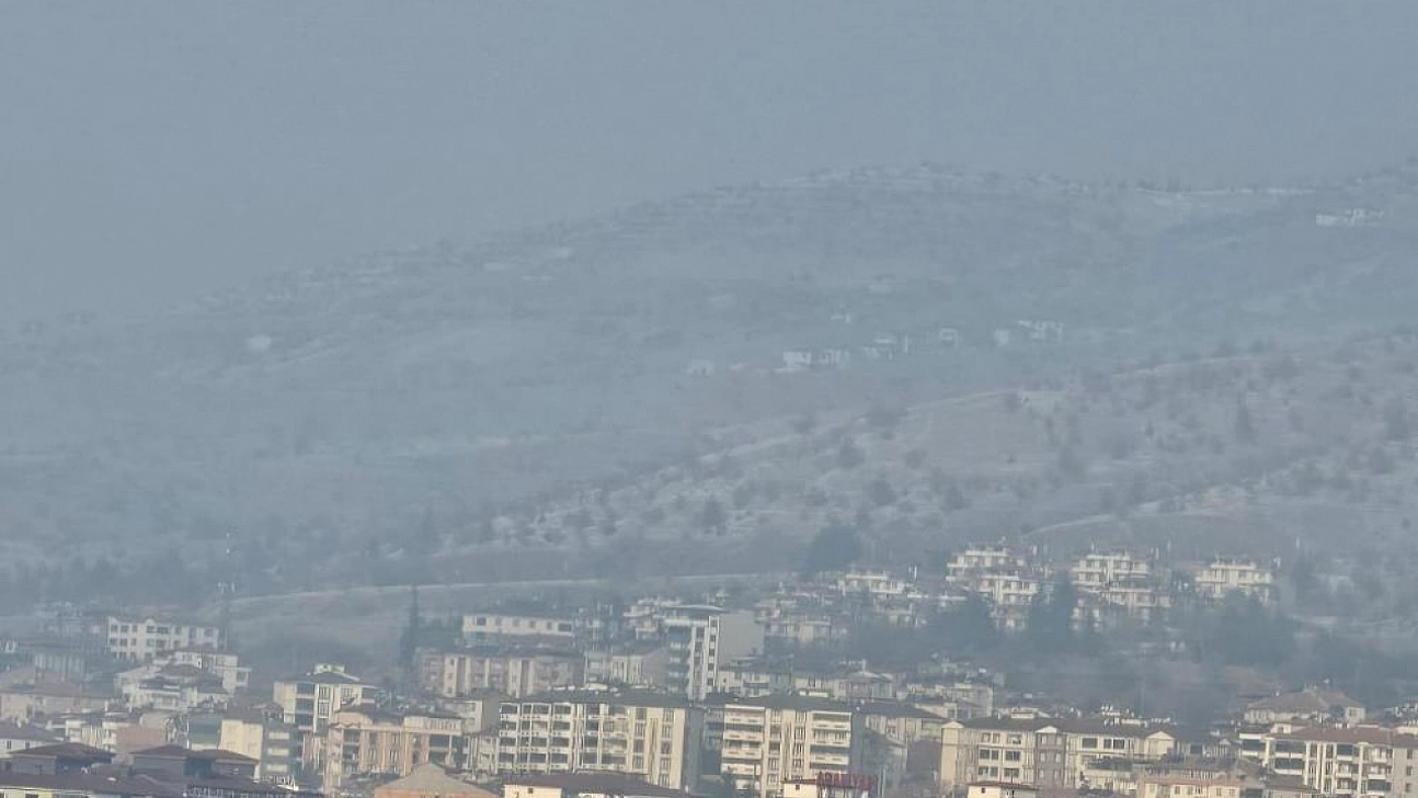 Yüksek kesimlerinde sis etkili oluyor