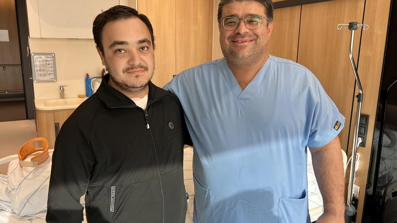 Yutma ve yürüme sorunlarını ameliyatla aştı