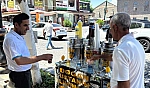 32 yıldır yaz ayları geçim kaynağı oluyor