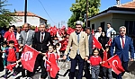 Malatya'da ilk ders zili öncesi dikkat çeken karşılama: Amin alayı geleneği yeniden yaşatıldı