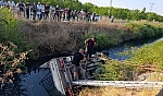 Malatya'da yem yüklü kamyon devrildi! Sürücü hayatını kaybetti