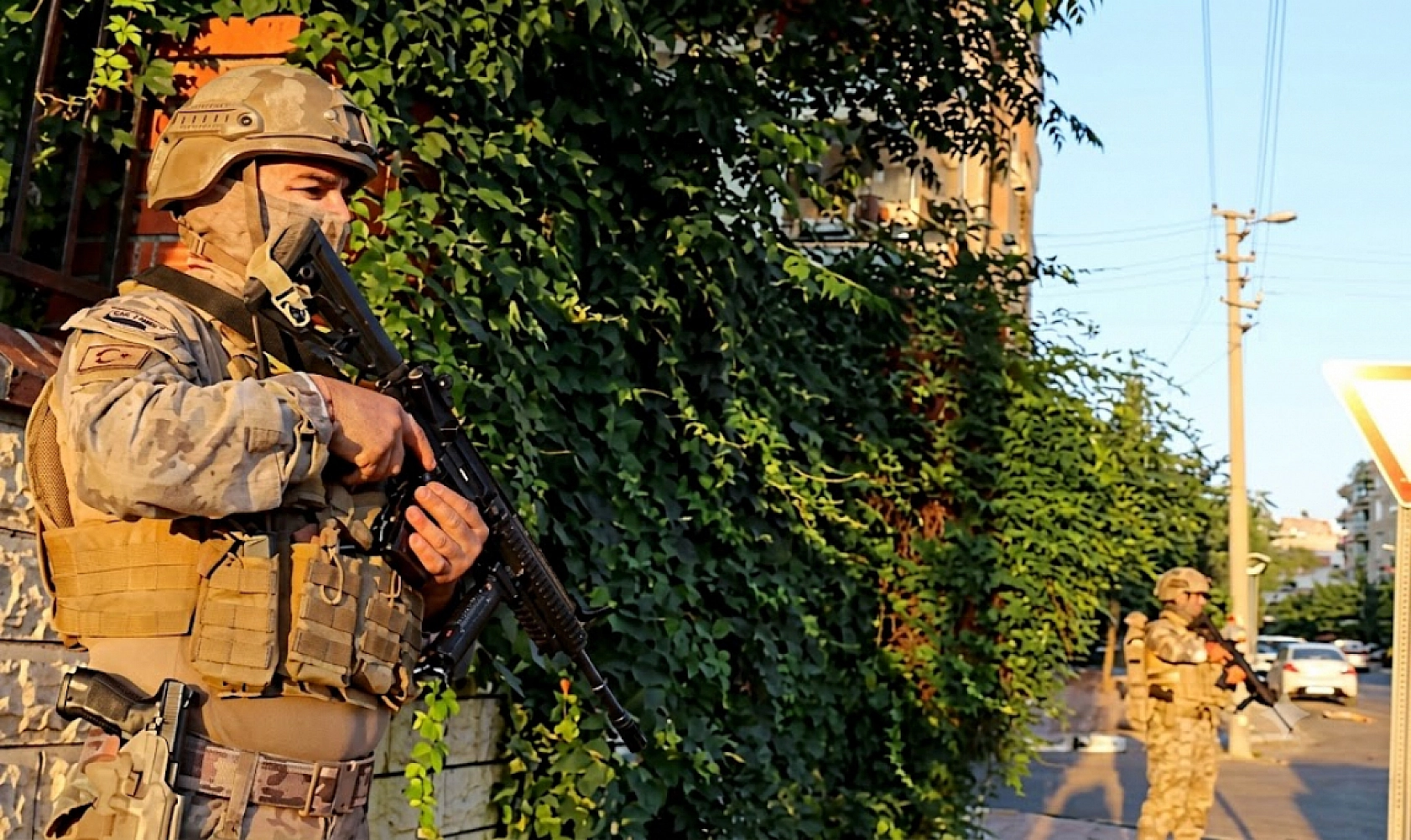 26 ilde dev DEAŞ operasyonu: Malatya dahil 70 şüpheli yakalandı