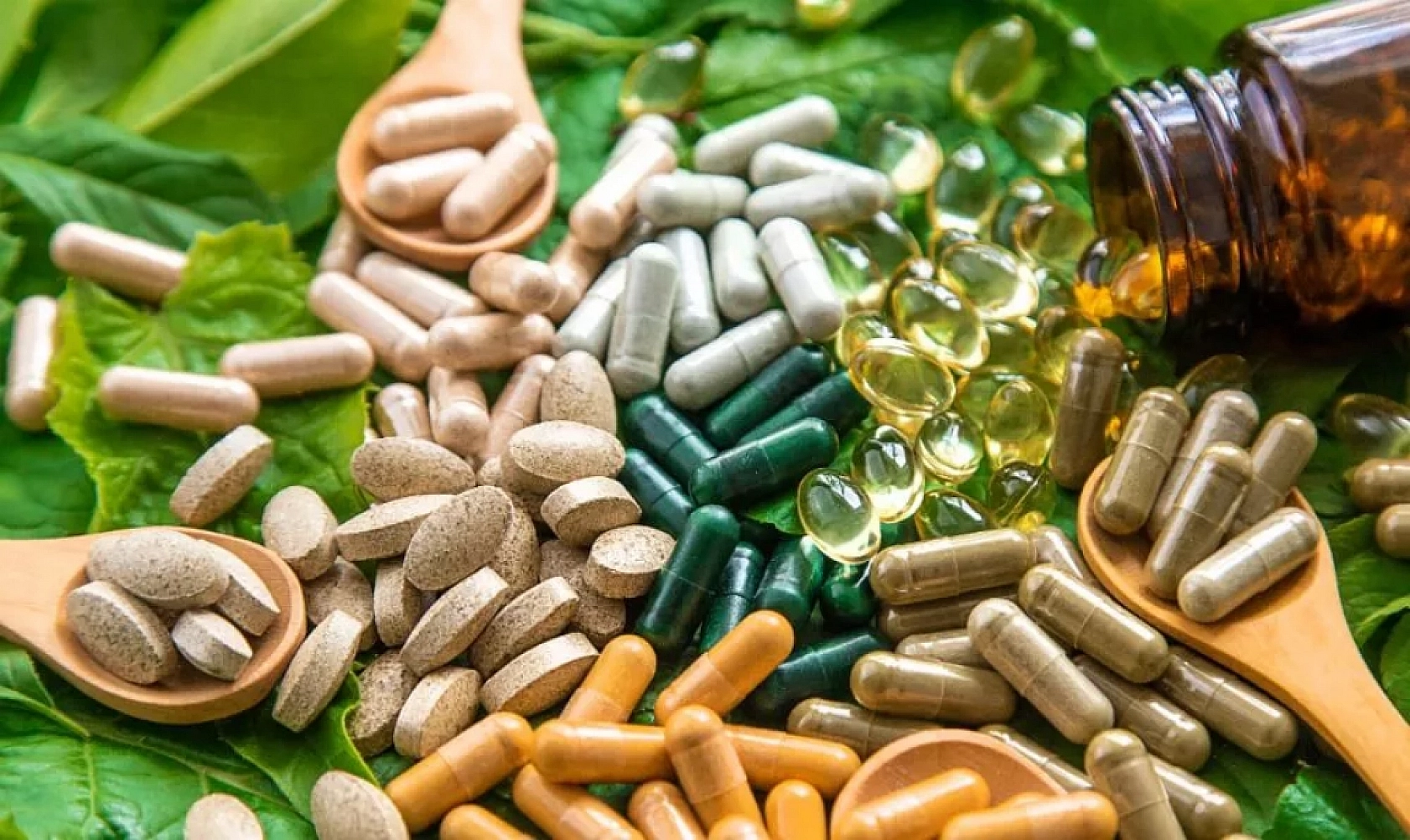 Gıda Takviyeleriyle İlgili Uyarı Geldi: Kontrolsüz Kullanım Risk Arttırıyor