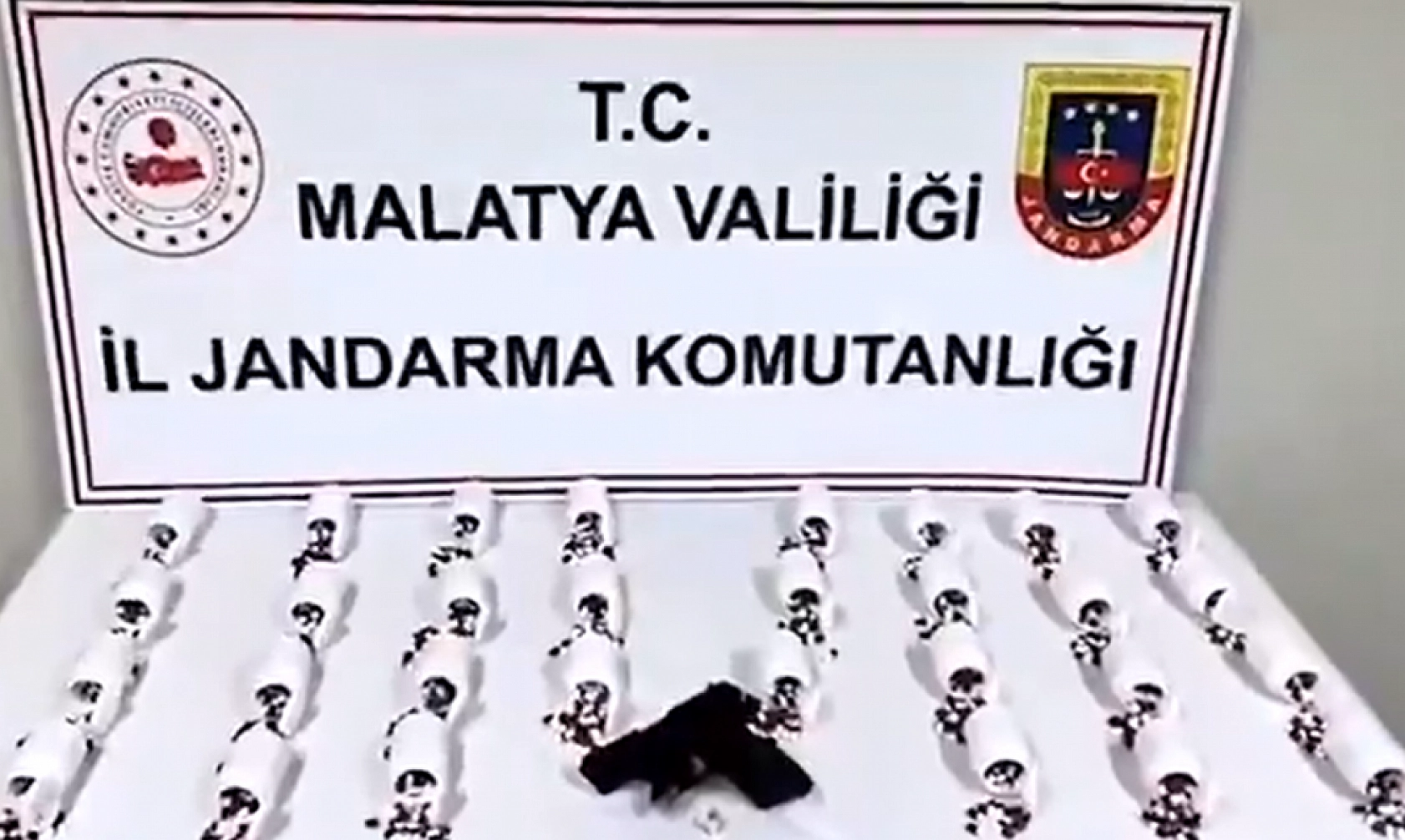 Malatya'da uyuşturucuya operasyonu: Bin 404 sentetik hap ele geçirildi