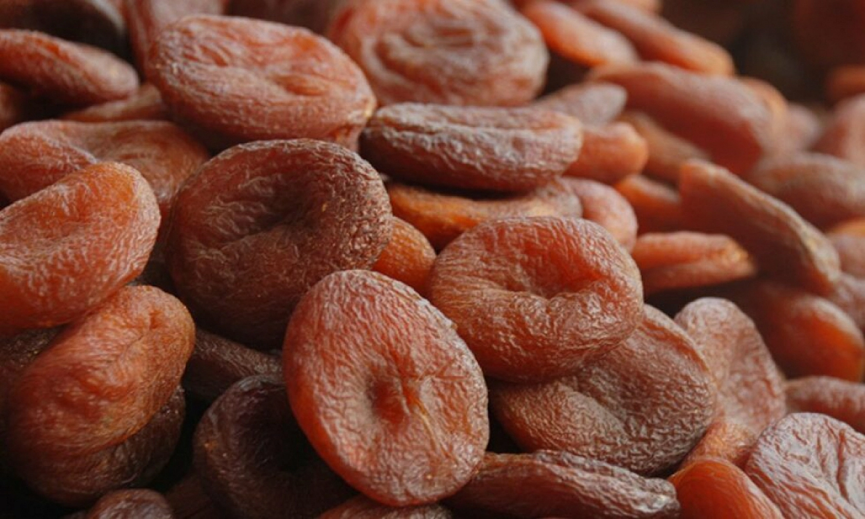 Kuru Kayısı Fiyatı Şaşırttı: Bu Defa Marketler Değil Üretici Kazandı!