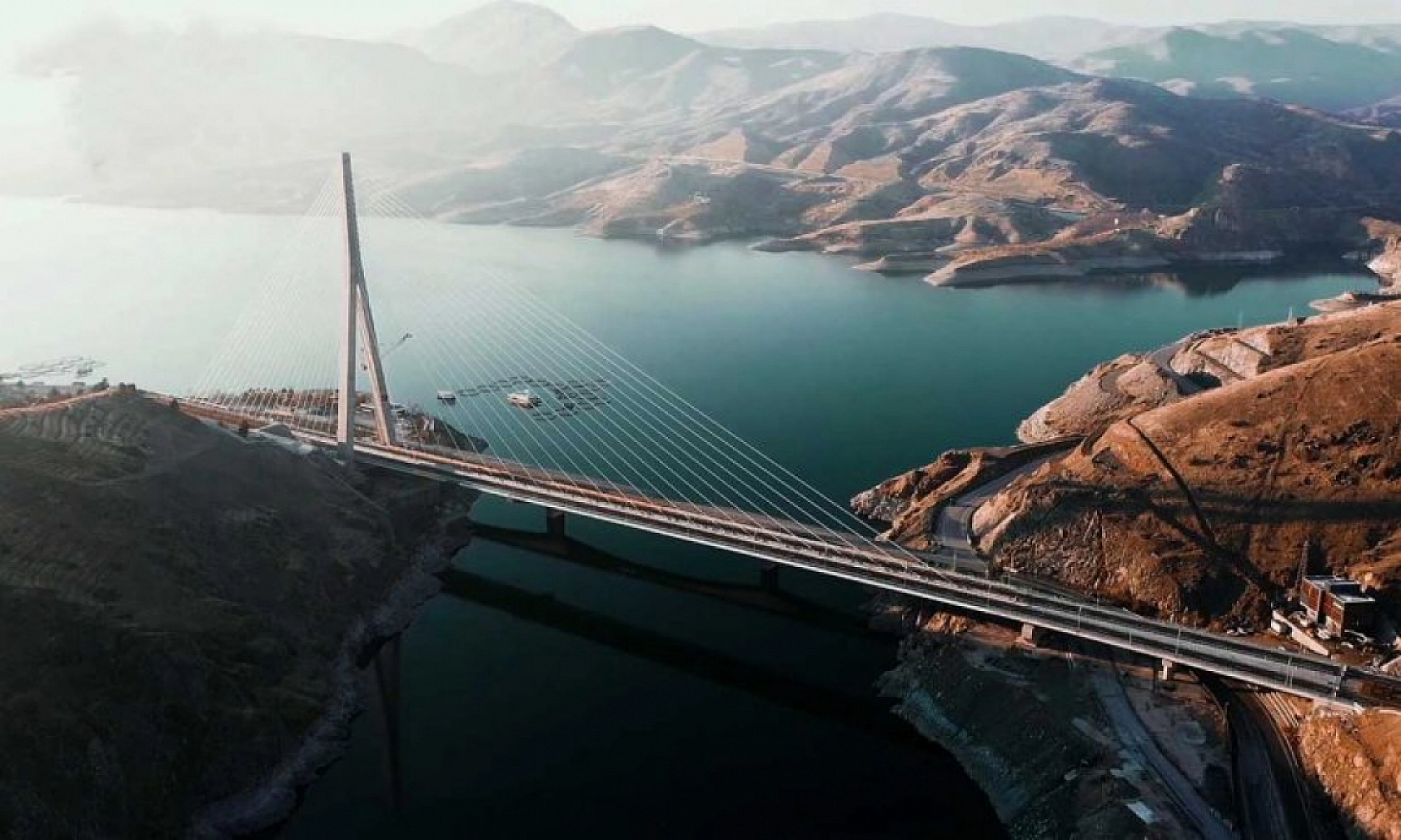 KGM'den Kömürhan Köprüsü Paylaşımı: Malatya–Elazığ Arası 1 Kilometre Kısaldı!