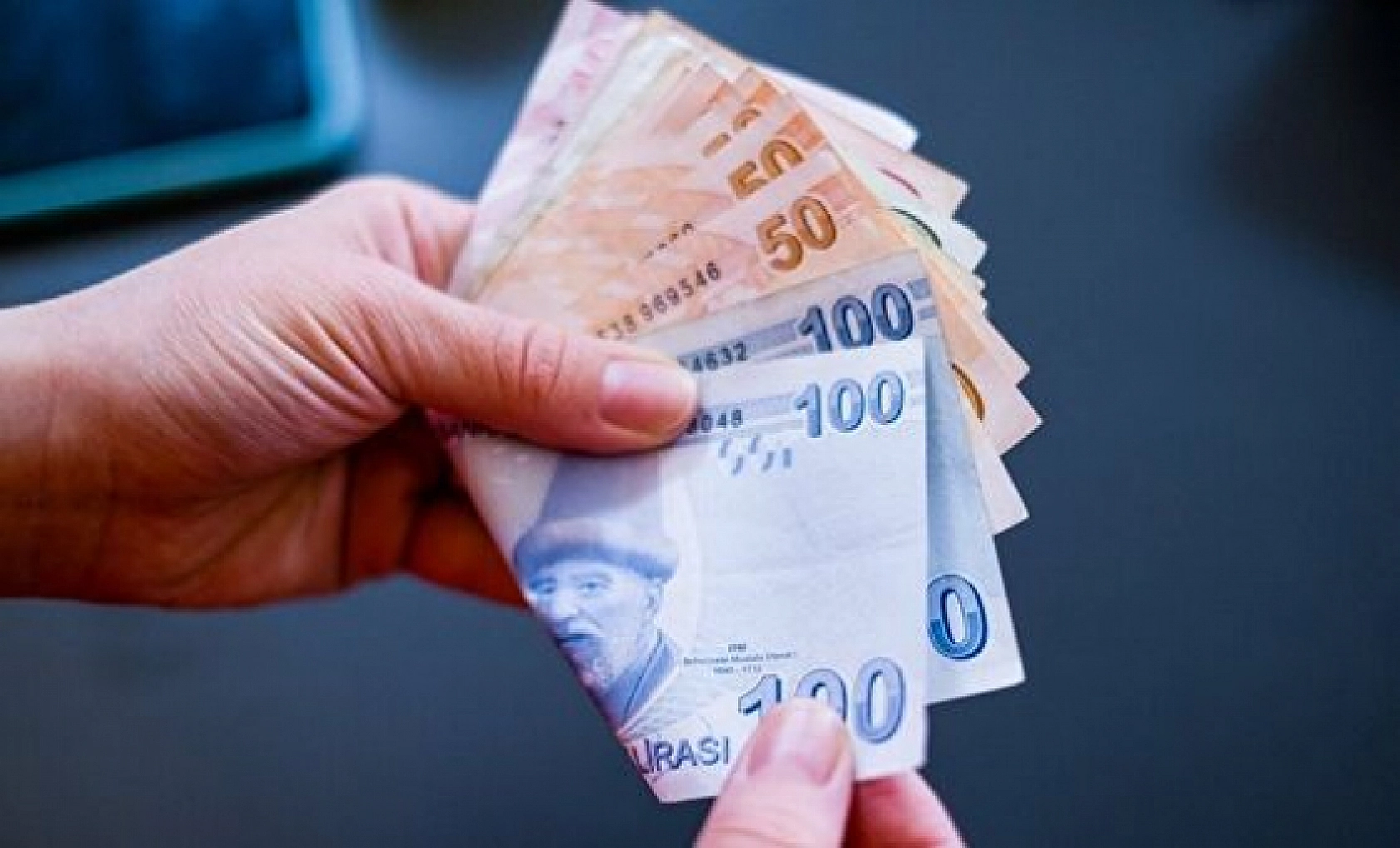 Art Arda Gelen Akaryakıt Zamları Vatandaşı Bezdirdi!