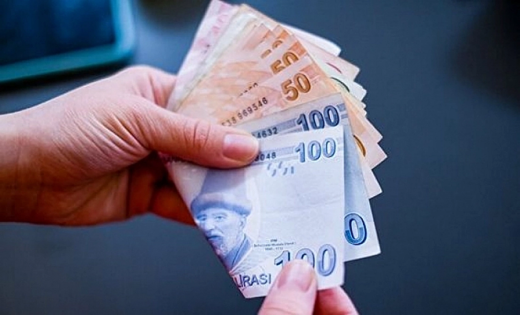 2024 Asgari Ücretini Tahmin Eden Uzman, 2025 Ücretinde Beklenen Rakamı Açıkladı! İşte Beklenen Rakam...