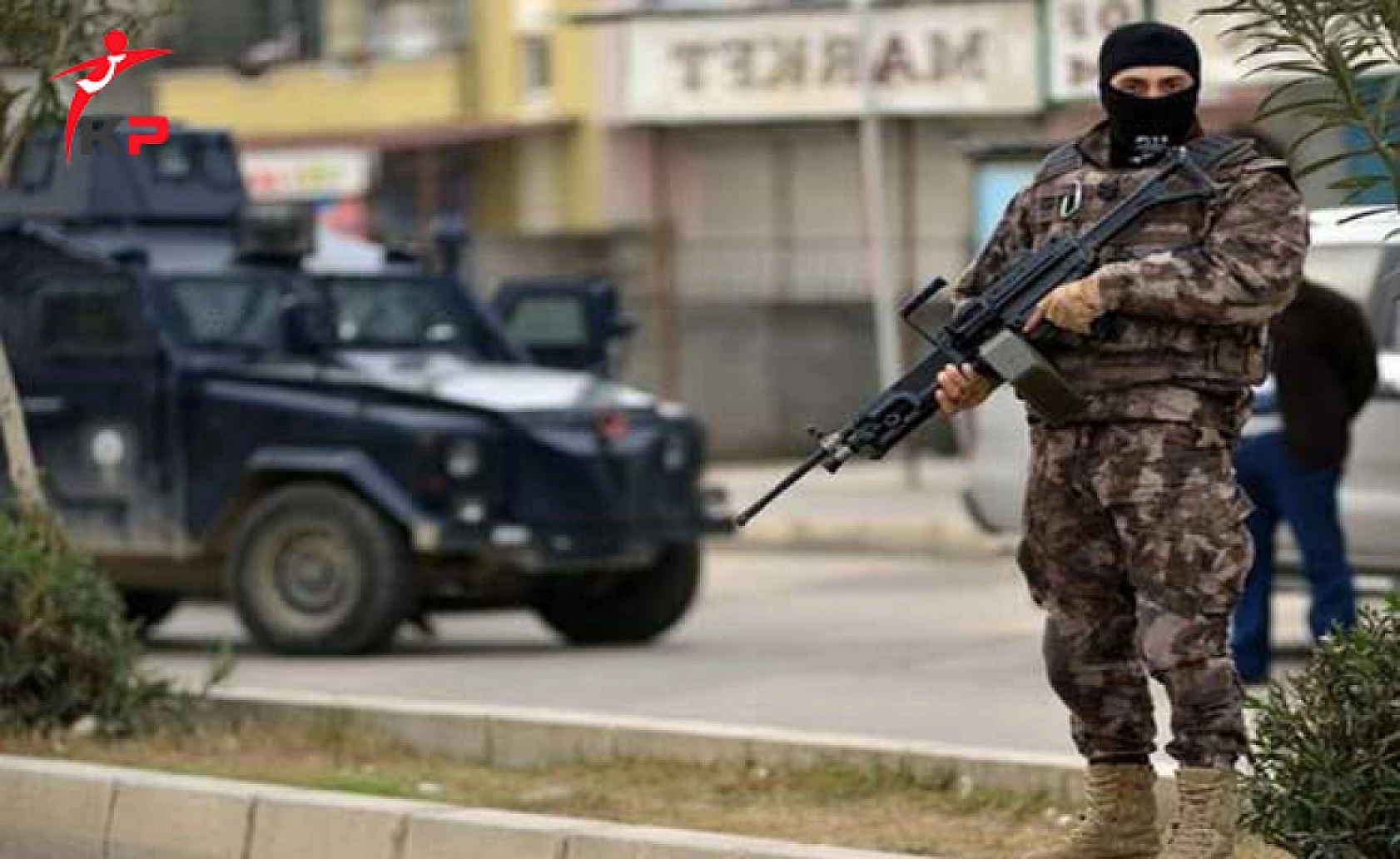 Malatya'da FETÖ operasyonu: 306 kişi yakandı….