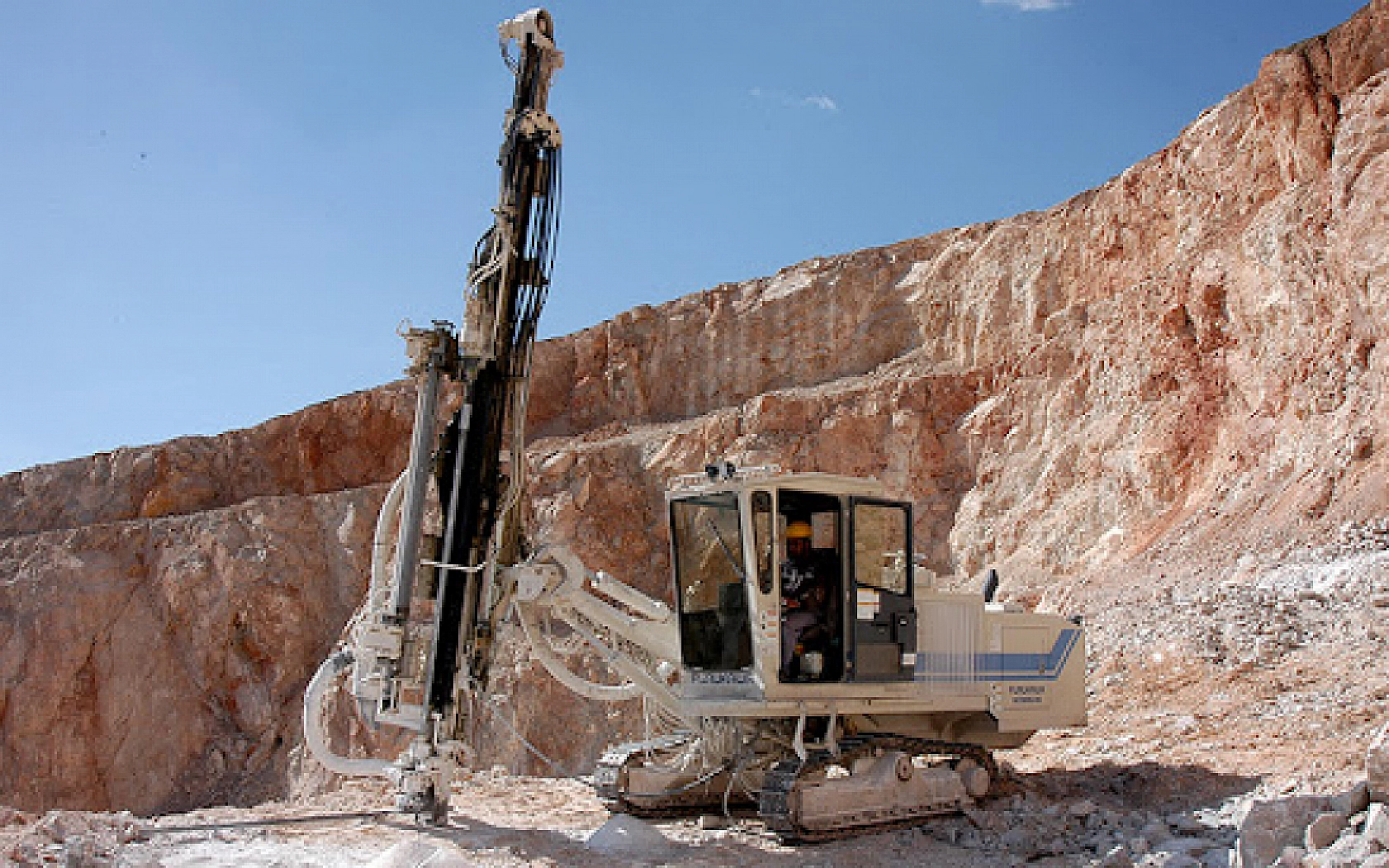 Ağbaba'dan Maden ve Taş Ocağı Uyarısı: Malatya'da Tarım Arazileri Yok Ediliyor!