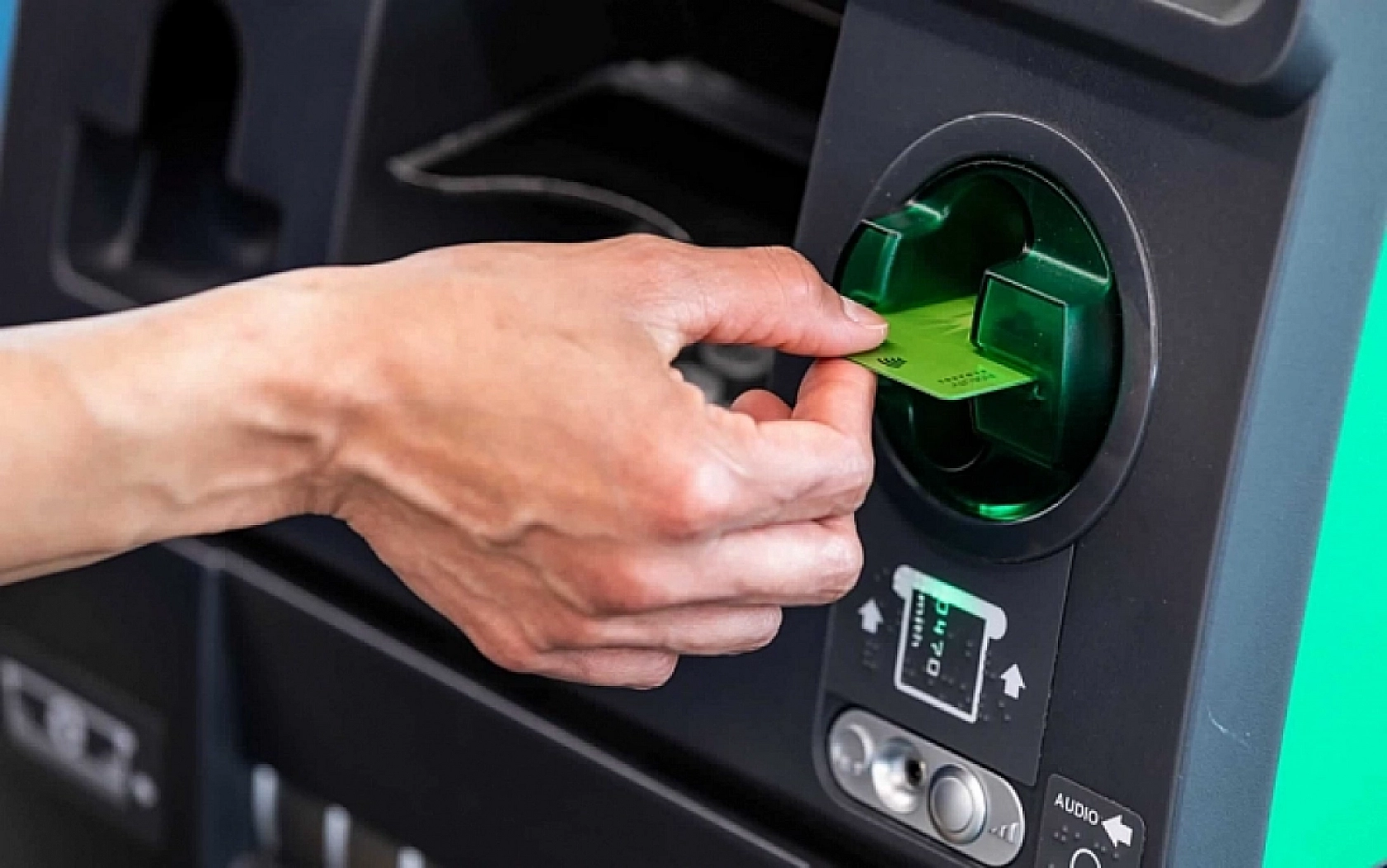 ATM'lerde yeni dönem başladı! İşlemler artık böyle yapılacak