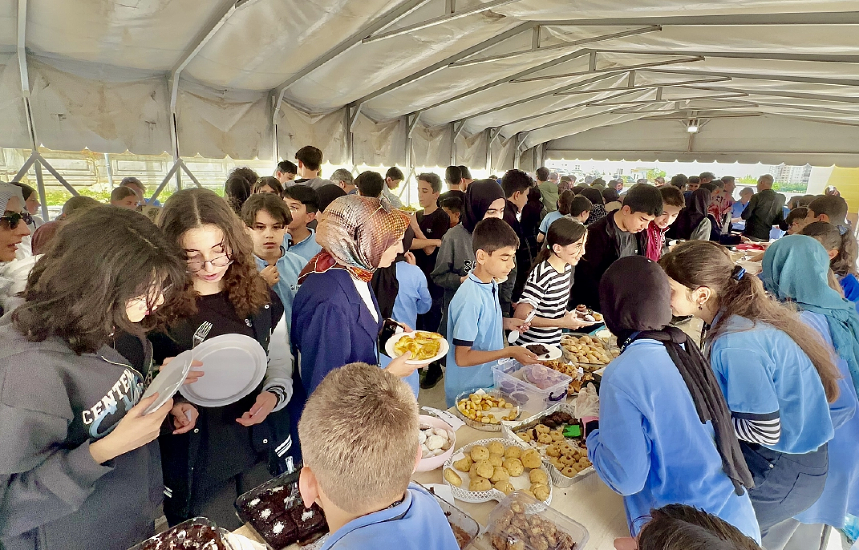 Malatyalı öğrencilerden Gazze'ye destek