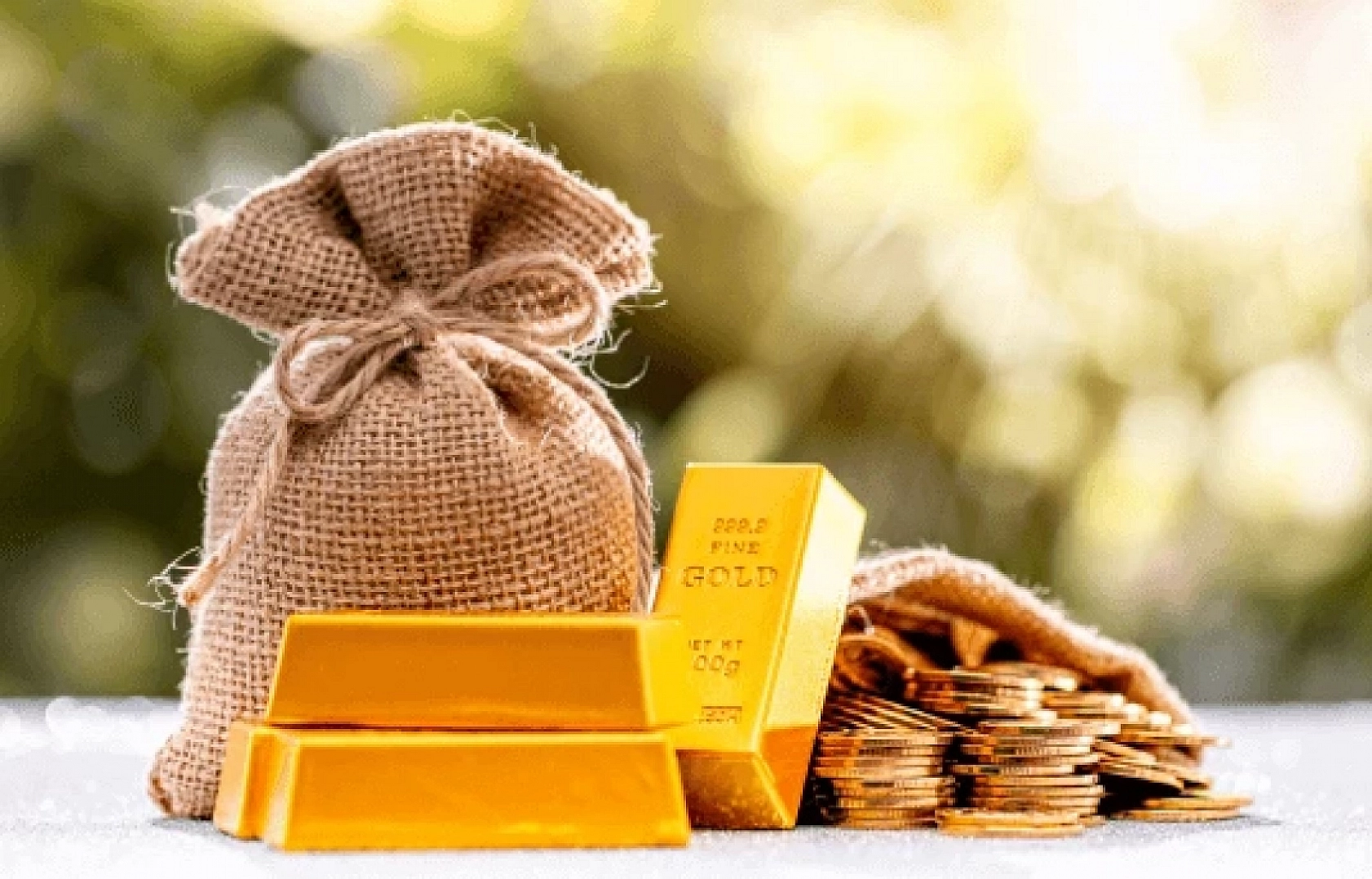 Altın Fiyatları Zirveden Geri Döndü: Fiyatlar çakıldı…