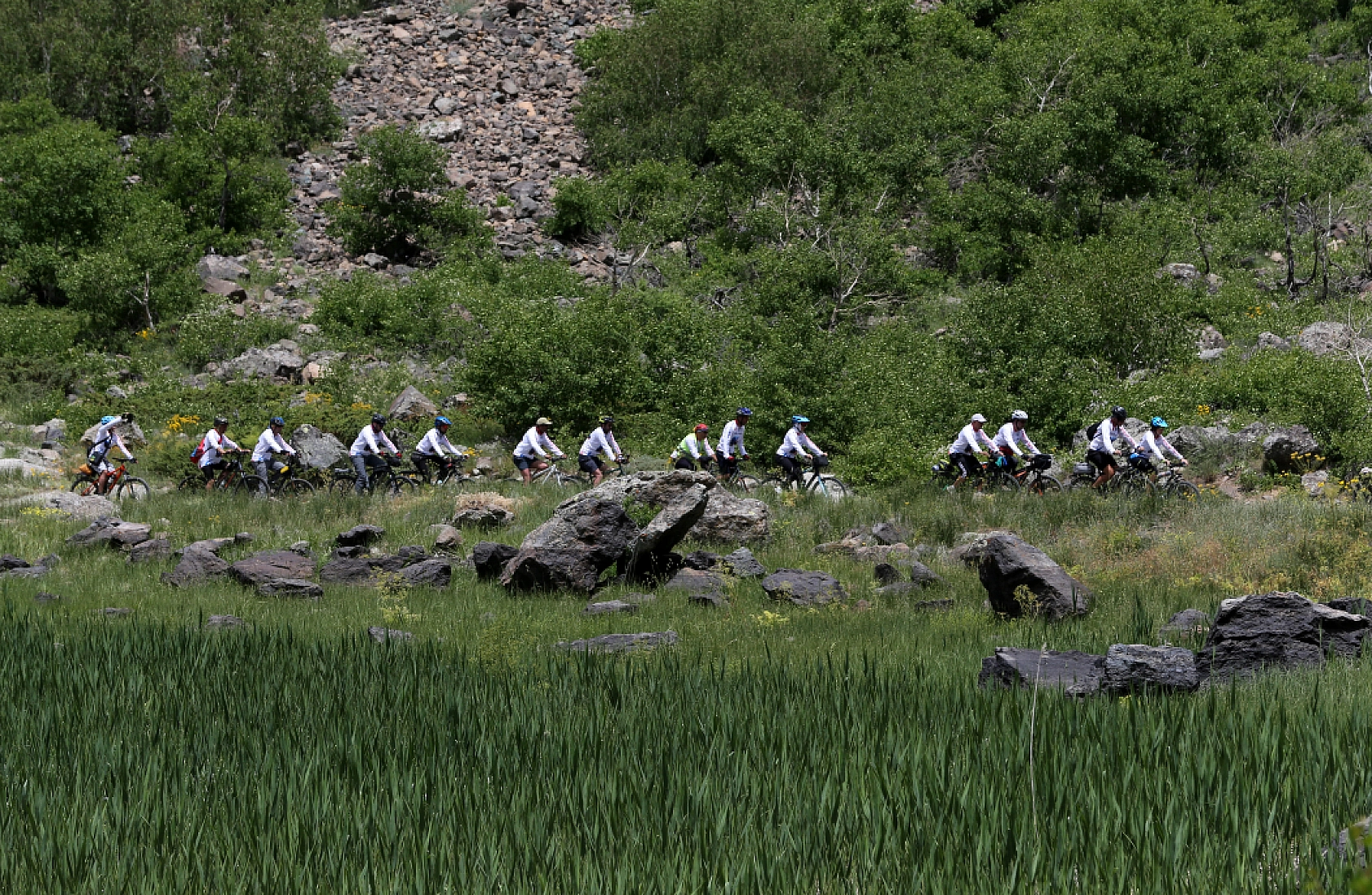 Nemrut'tan Nemrut'a Bisiklet Tutkunları Doğu'yu Pedalla Aşıyor!