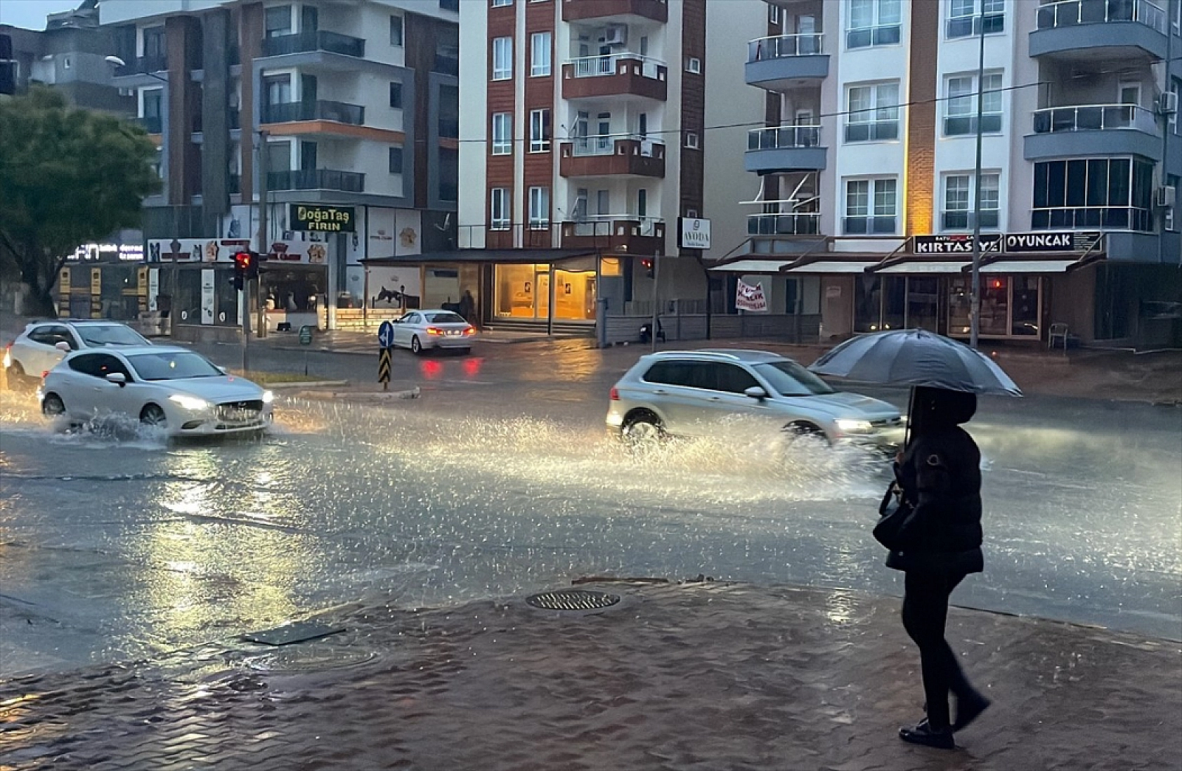 Türkiye'de Yağışlar Rekor Kırdı: Doğu Anadolu'da Yağışlar 73,3 mm Arttı