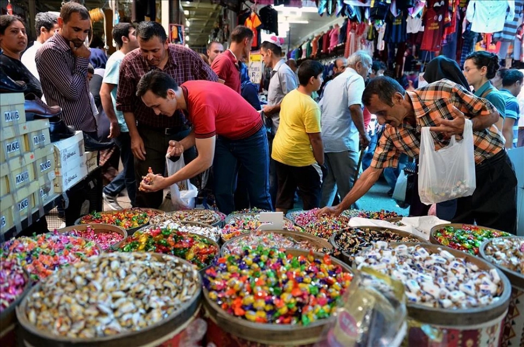 Malatya'da bayram sevinci: 1,4 milyarlık yardım hesaplara yatırılıyor
