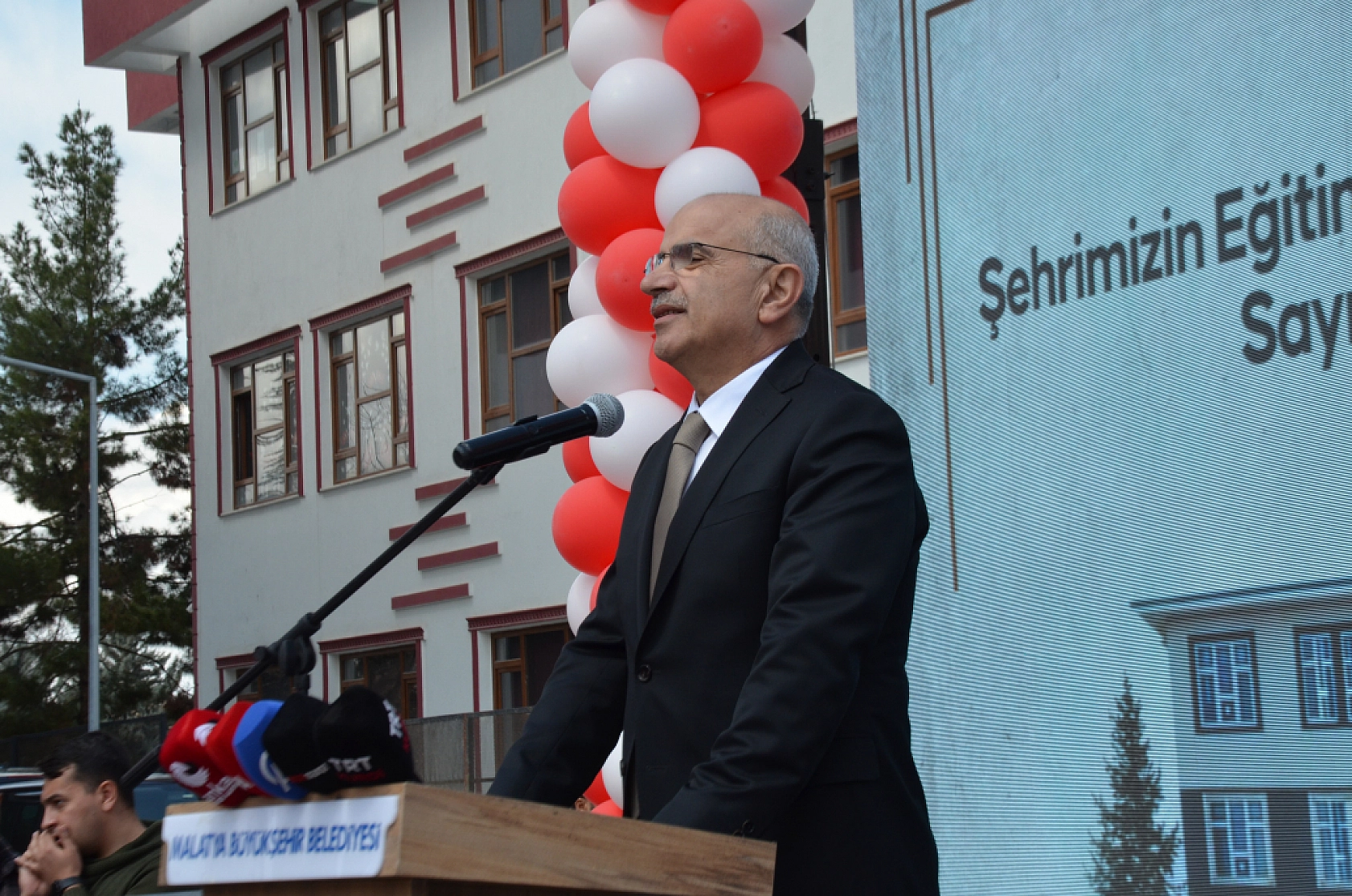 Malatya'da Bin 400 Derslik Tamamlandı