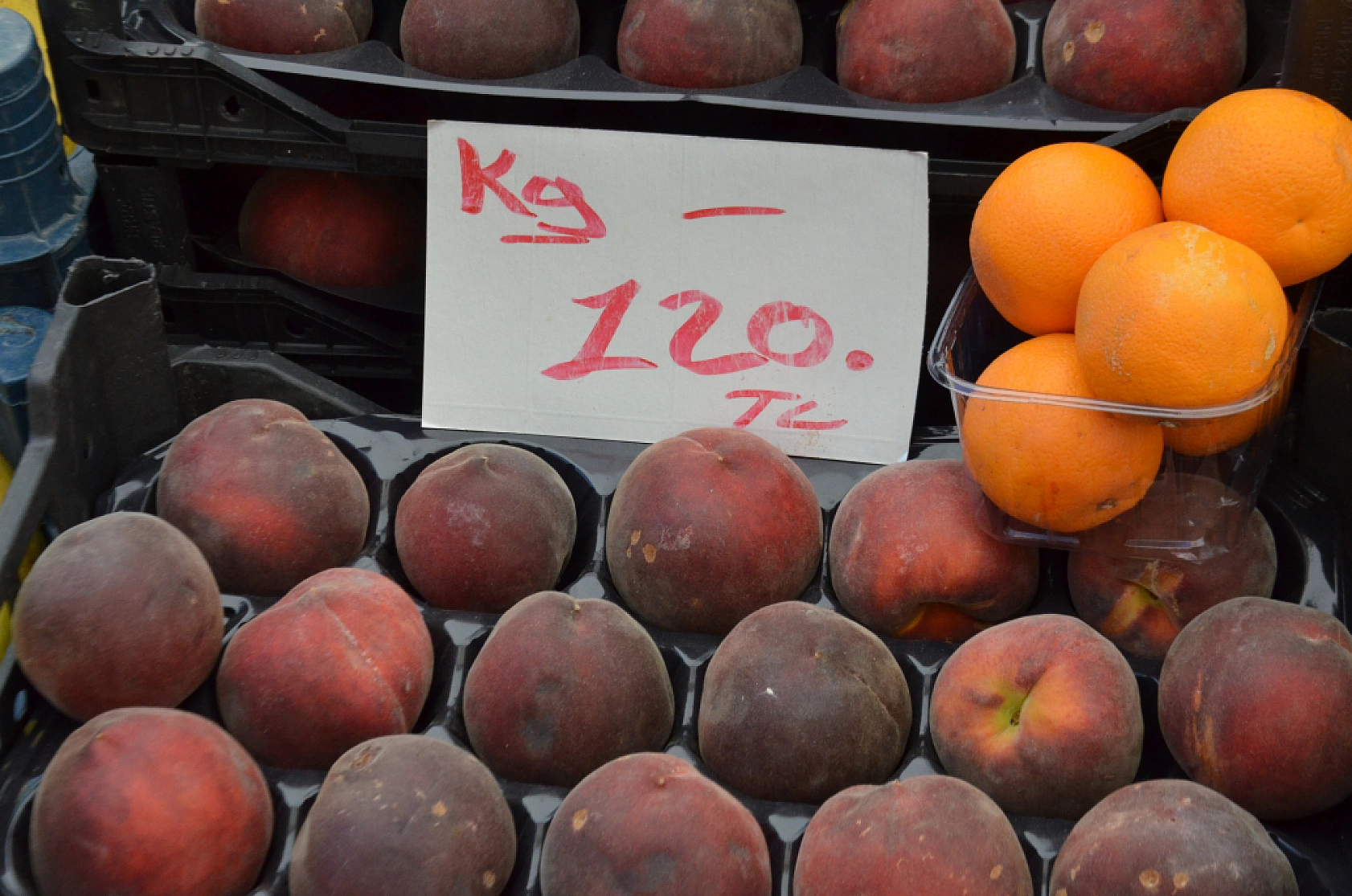 Malatya'da pazar tezgahları şenlendi: Fiyatlar düşmeye başladı