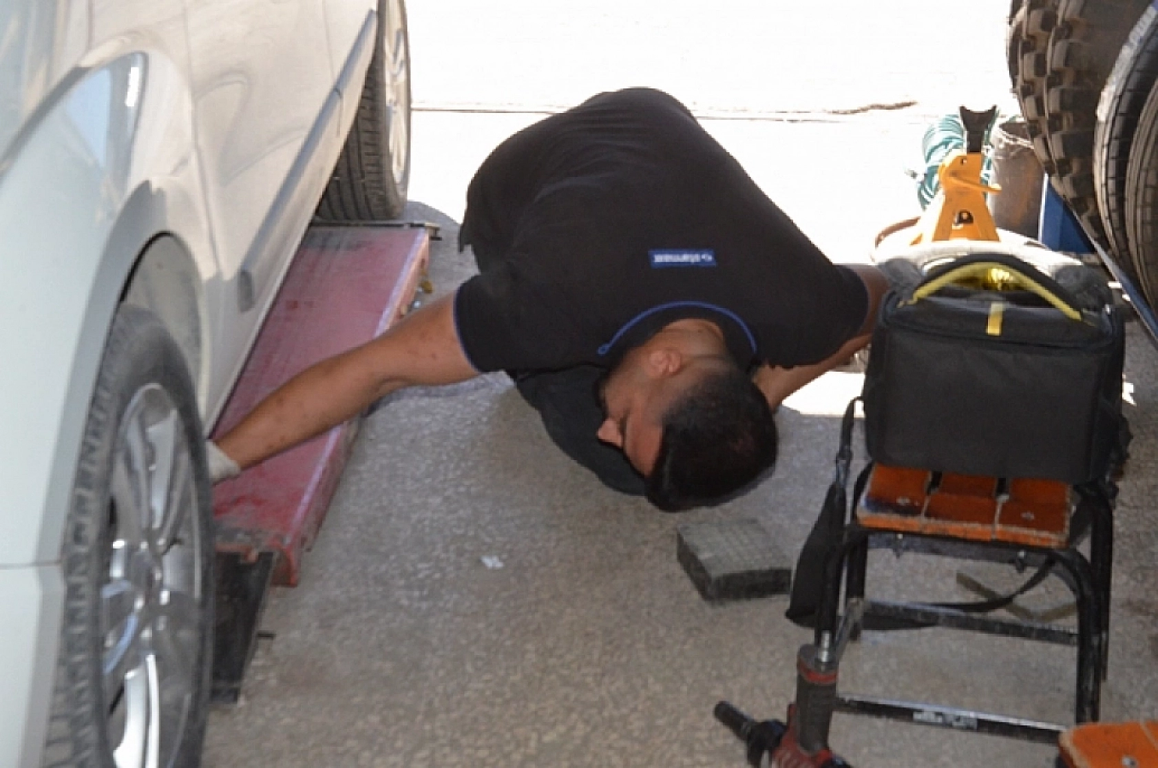 Malatya'da Zorunlu Kış Lastiği Başladı: Güncel Fiyatlar ve Lastik Değişim Ücretleri Açıklandı…