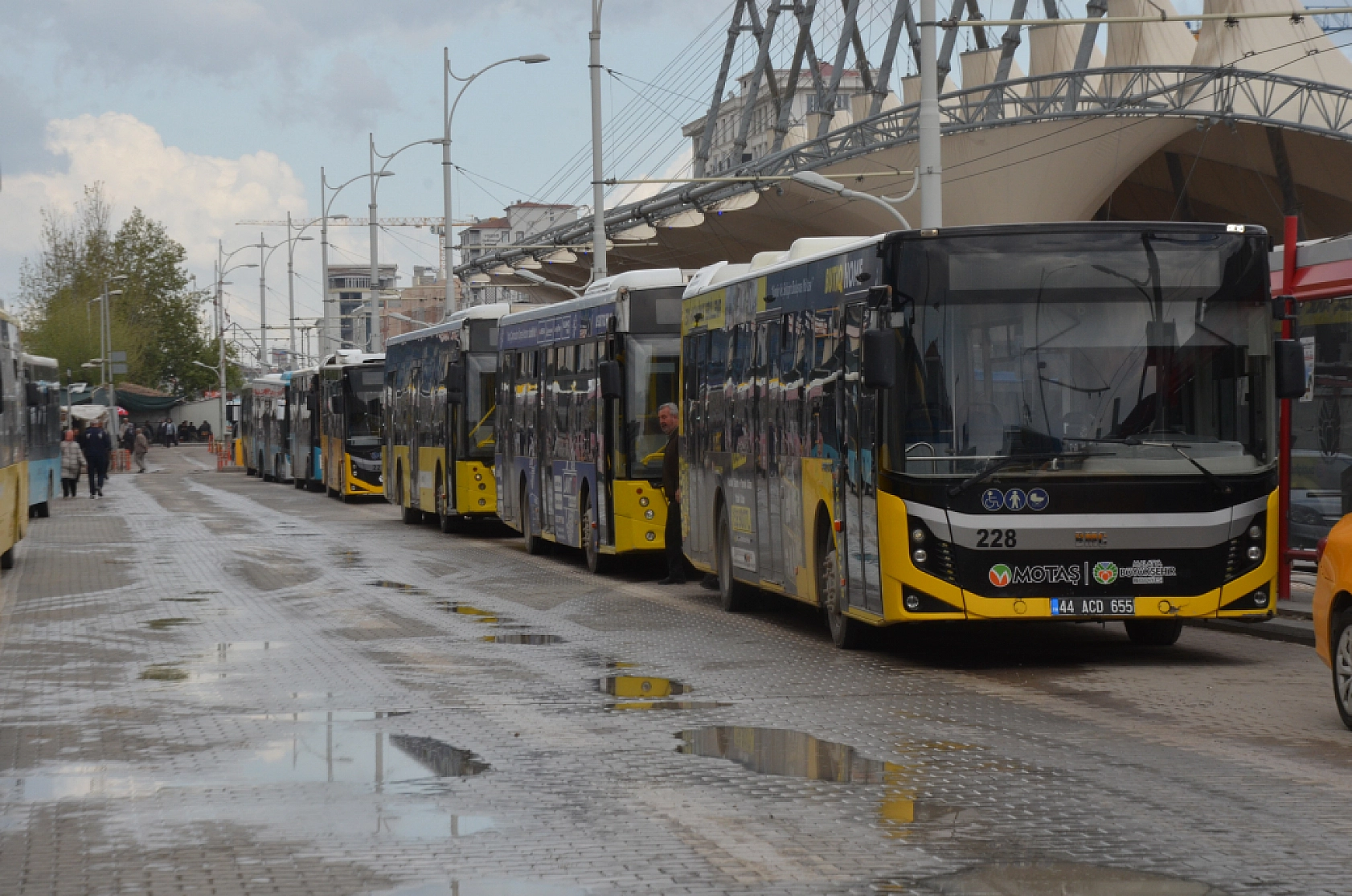 Malatya'da otobüs yerleri değişti: 20A, 20B, 153A, 153B, 2İ ve 2B hatları nereye taşındı?