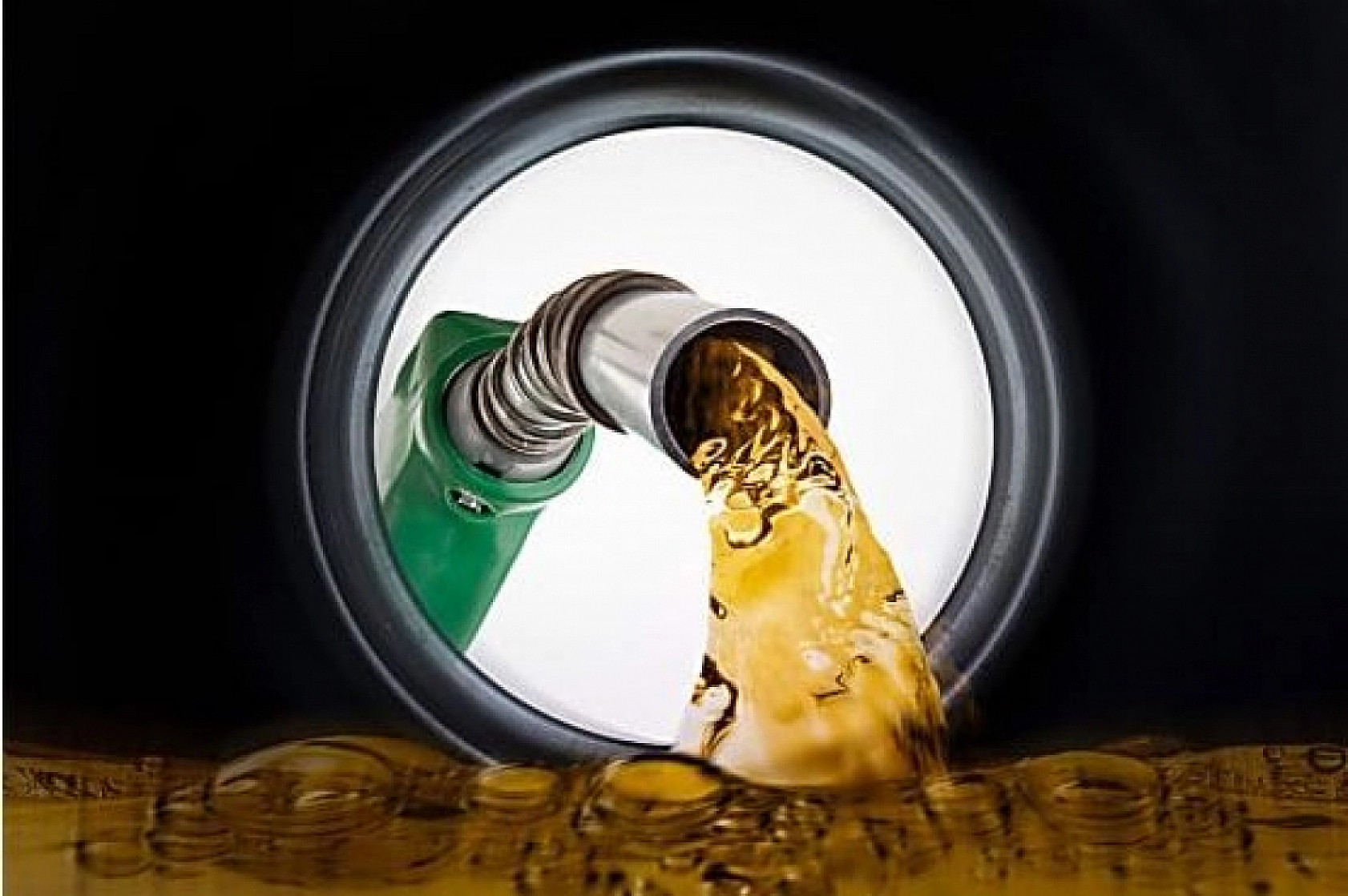 Dev Zam Geldi: Akaryakıt Fiyatları Tavan Yaptı!