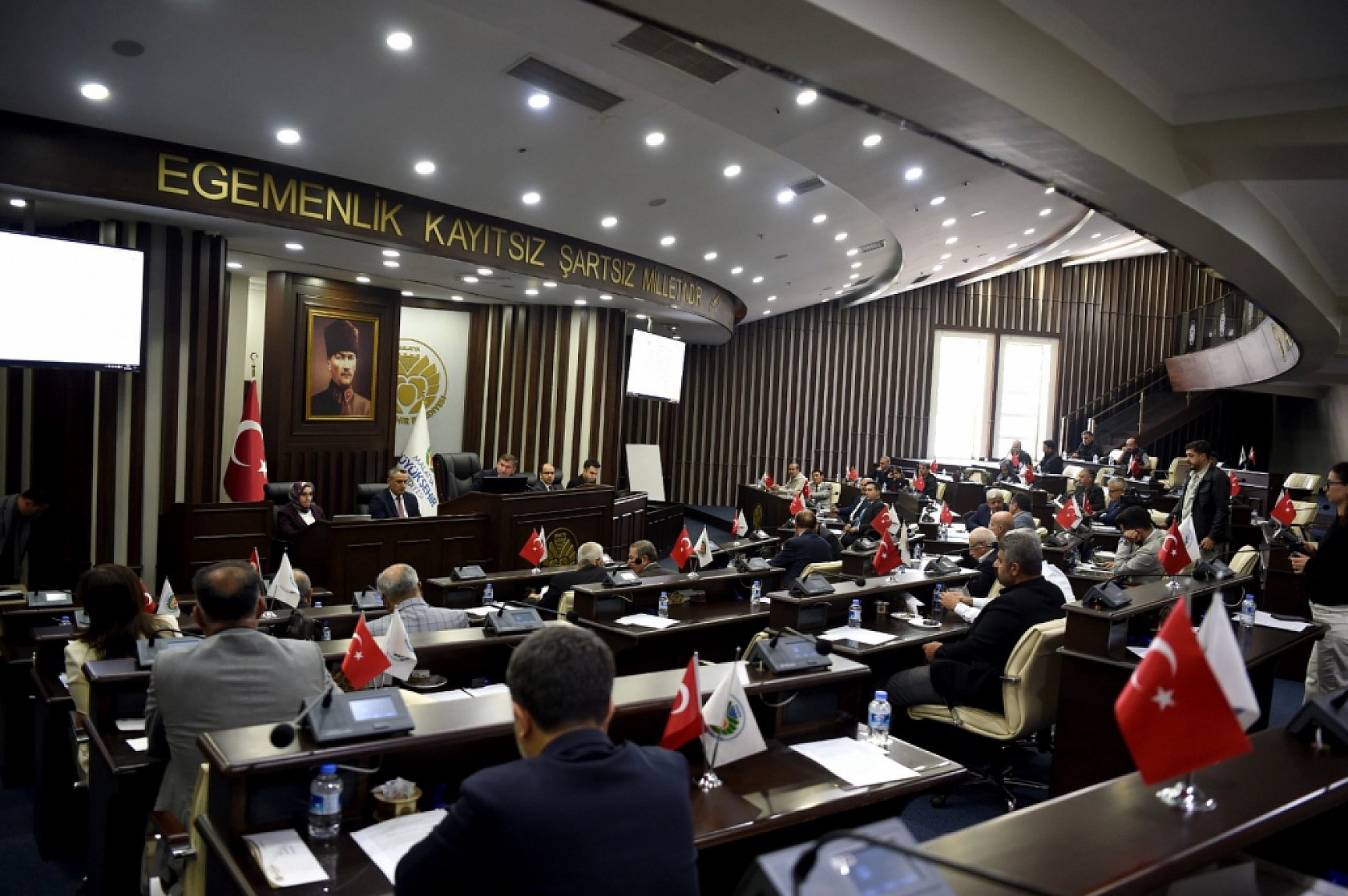 OSB'deki atıkları kim toplayacak?