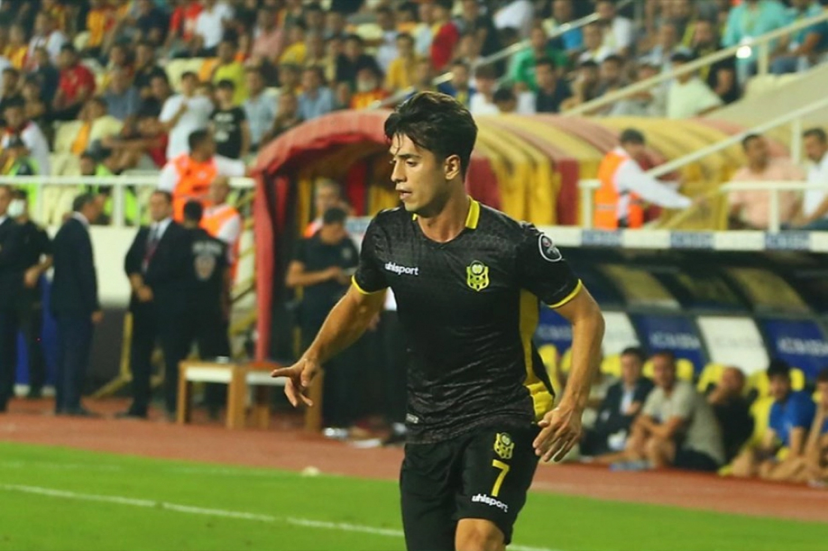 Yeni Malatyaspor'un Transfer Hayallerine Darbe: FIFA Resmen Malatyaspor'a Yasakladı!