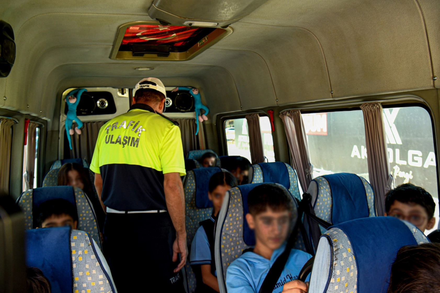 Malatya'da Öğrenci Servislerinde Güvenlik Alarmı: Her 3 Araçtan 1'ine Ceza Yağdı!