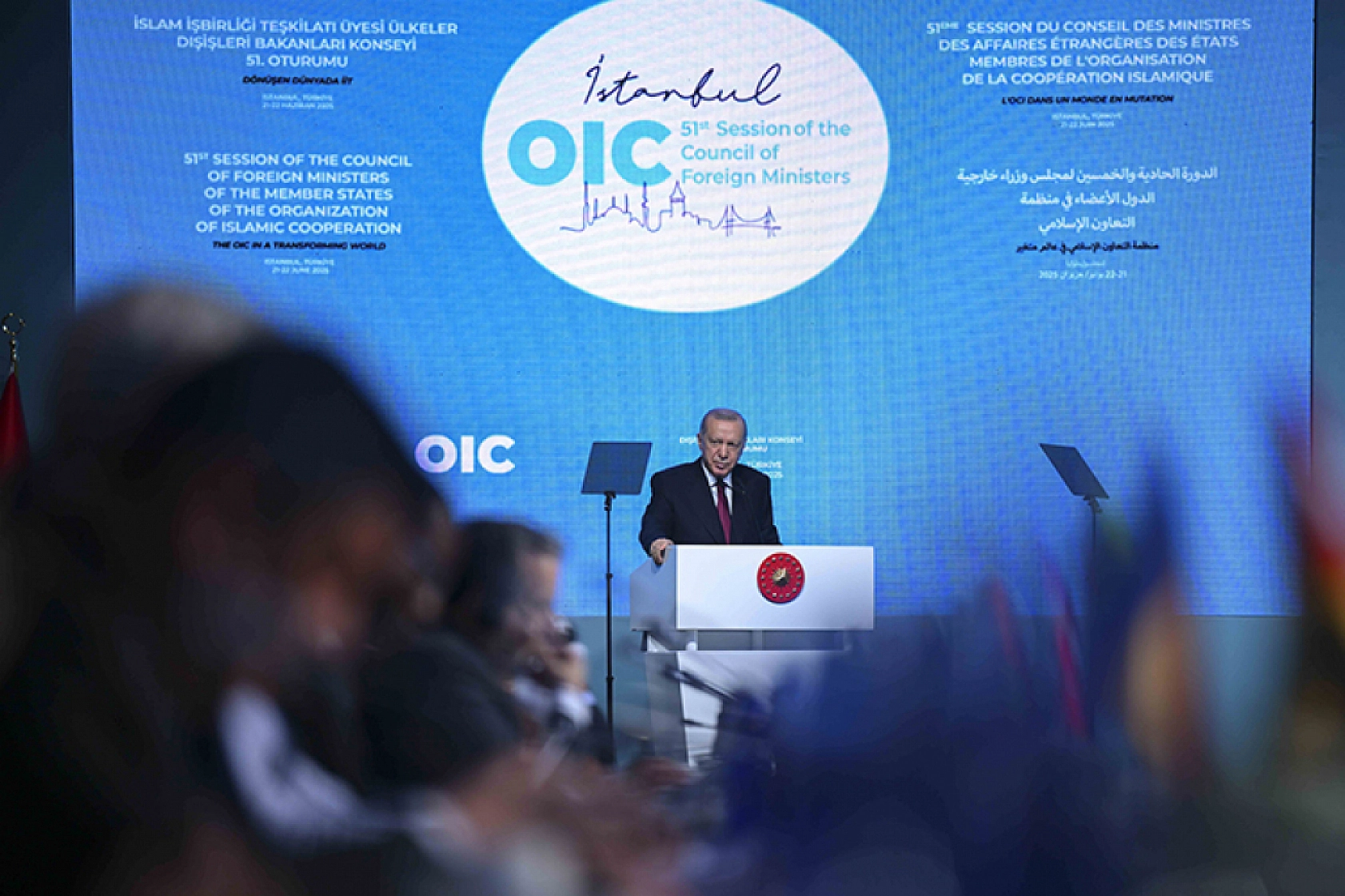 Erdoğan'dan İslam Alemine Çağrı: Tek Başına Bir Kutup Olmalıyız!