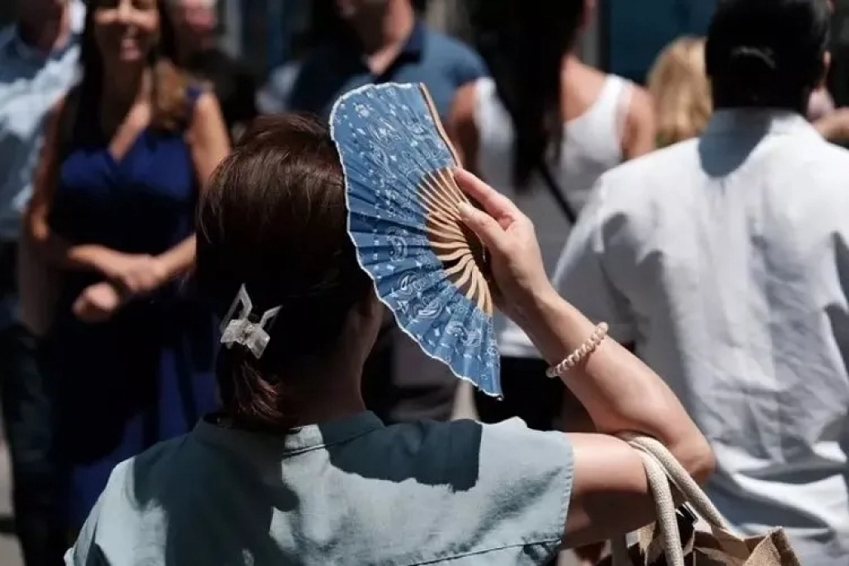 Malatya'da güneş çarpmasına karşı uyarı: 11.00–16.00 arası dışarı çıkmayın!