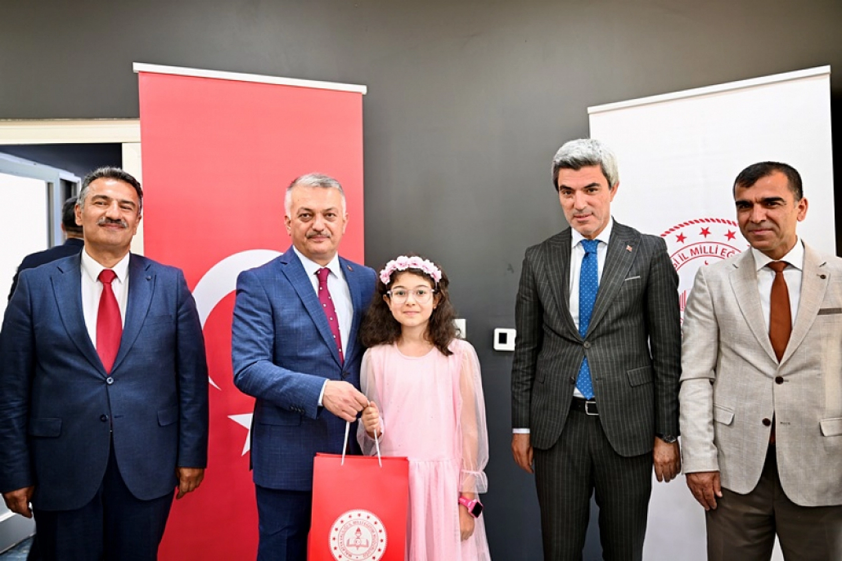 Malatya'da Geleceğin Yıldızları: Tam Puan Alan Öğrenciler!