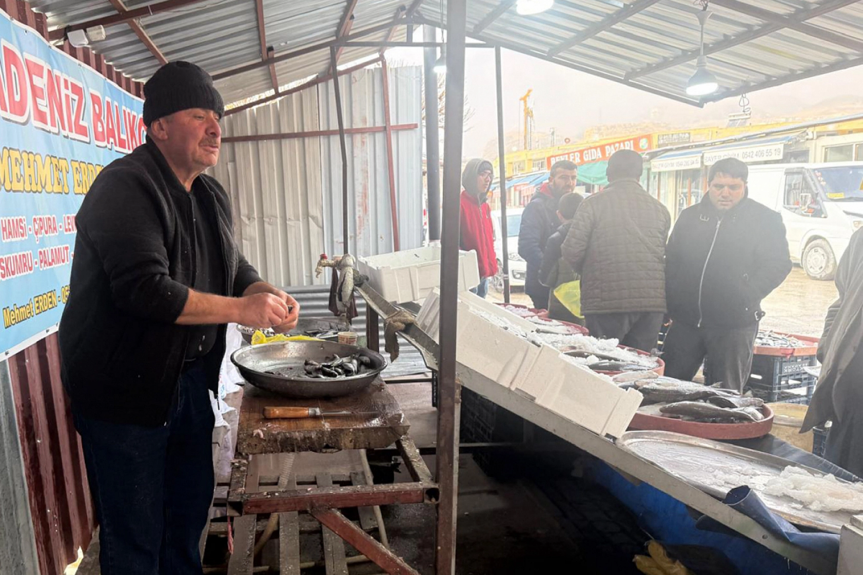 Balığa ilgi arttı: Peki balık fiyatları nasıl? İşte en çok satılan balıklar ve fiyatları...