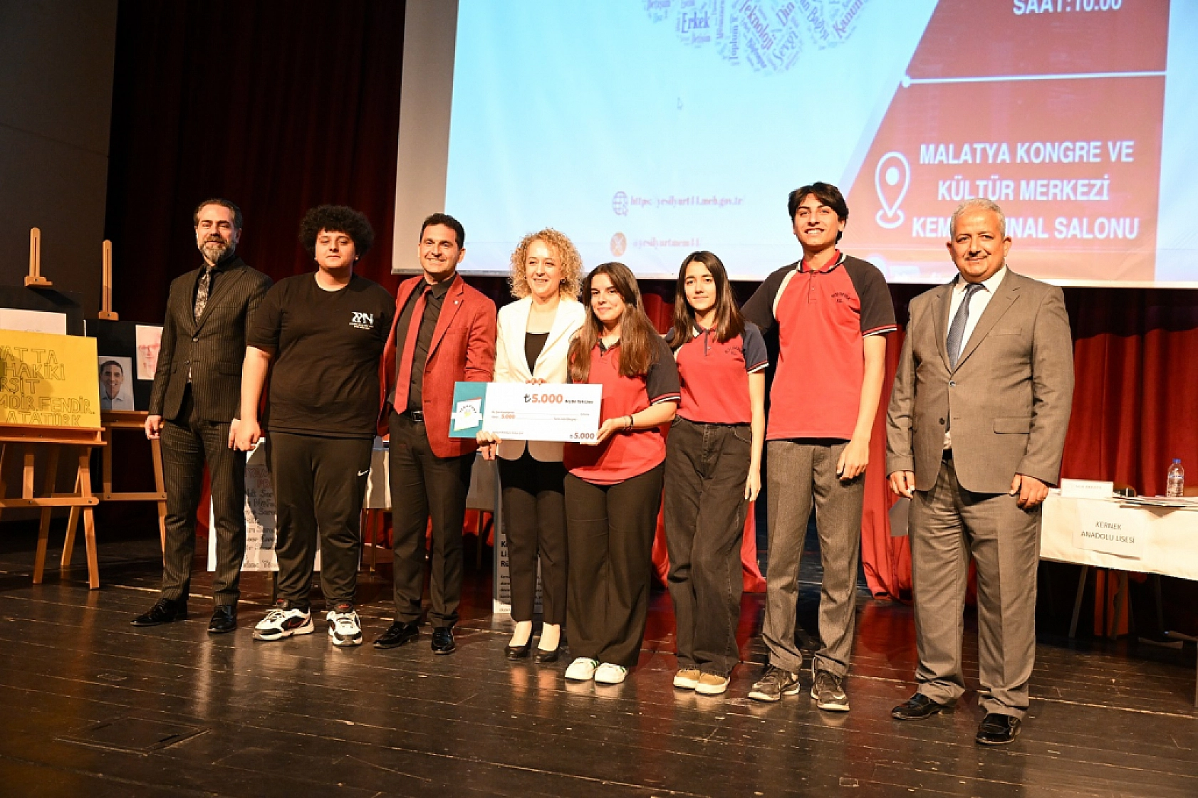 'Geleceğe Dönük Bir Medeniyet Projesi'