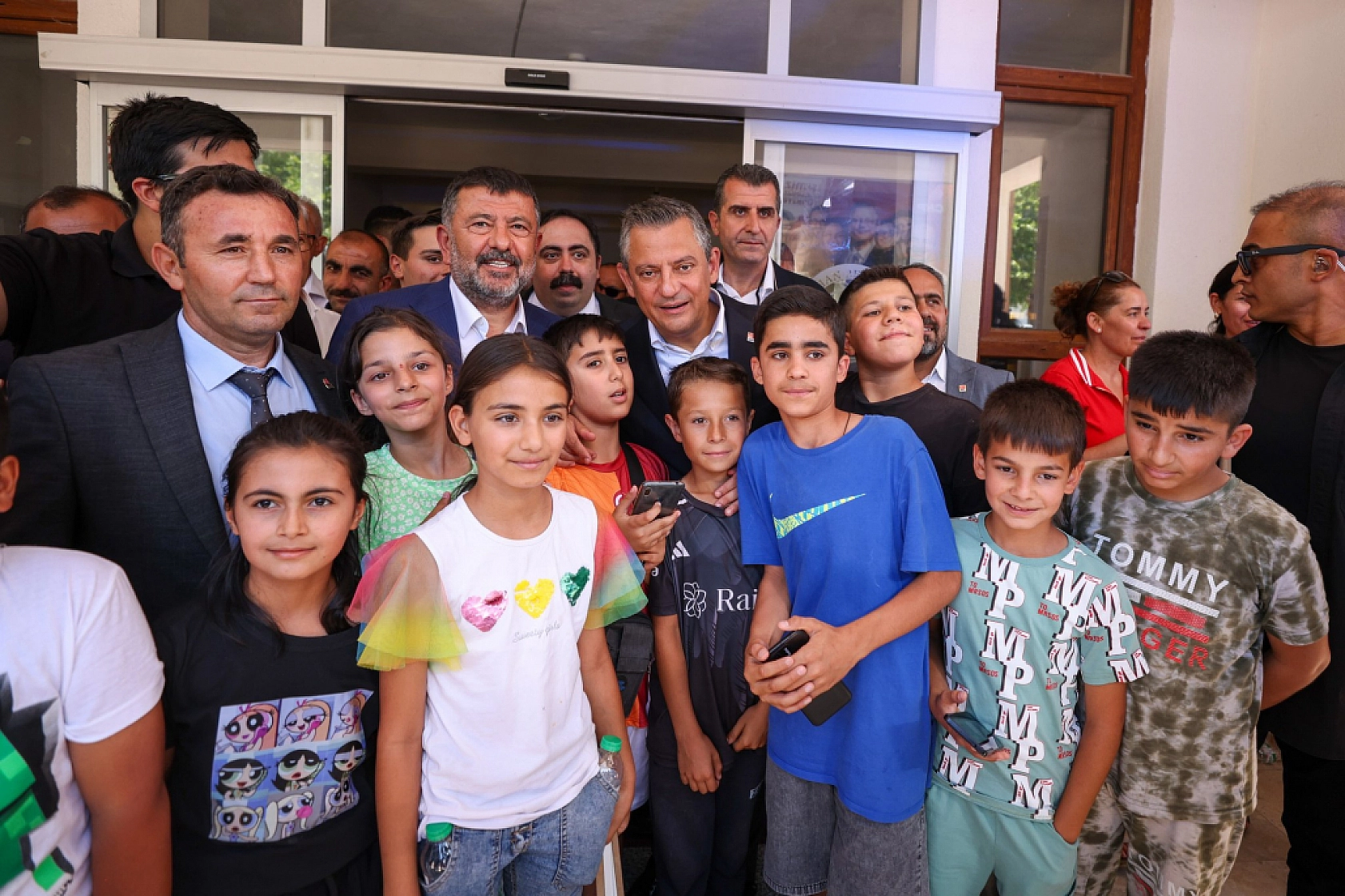 Tarlada 140 pazarda 300 markette 370 TL.... Kim Kazanıyor?