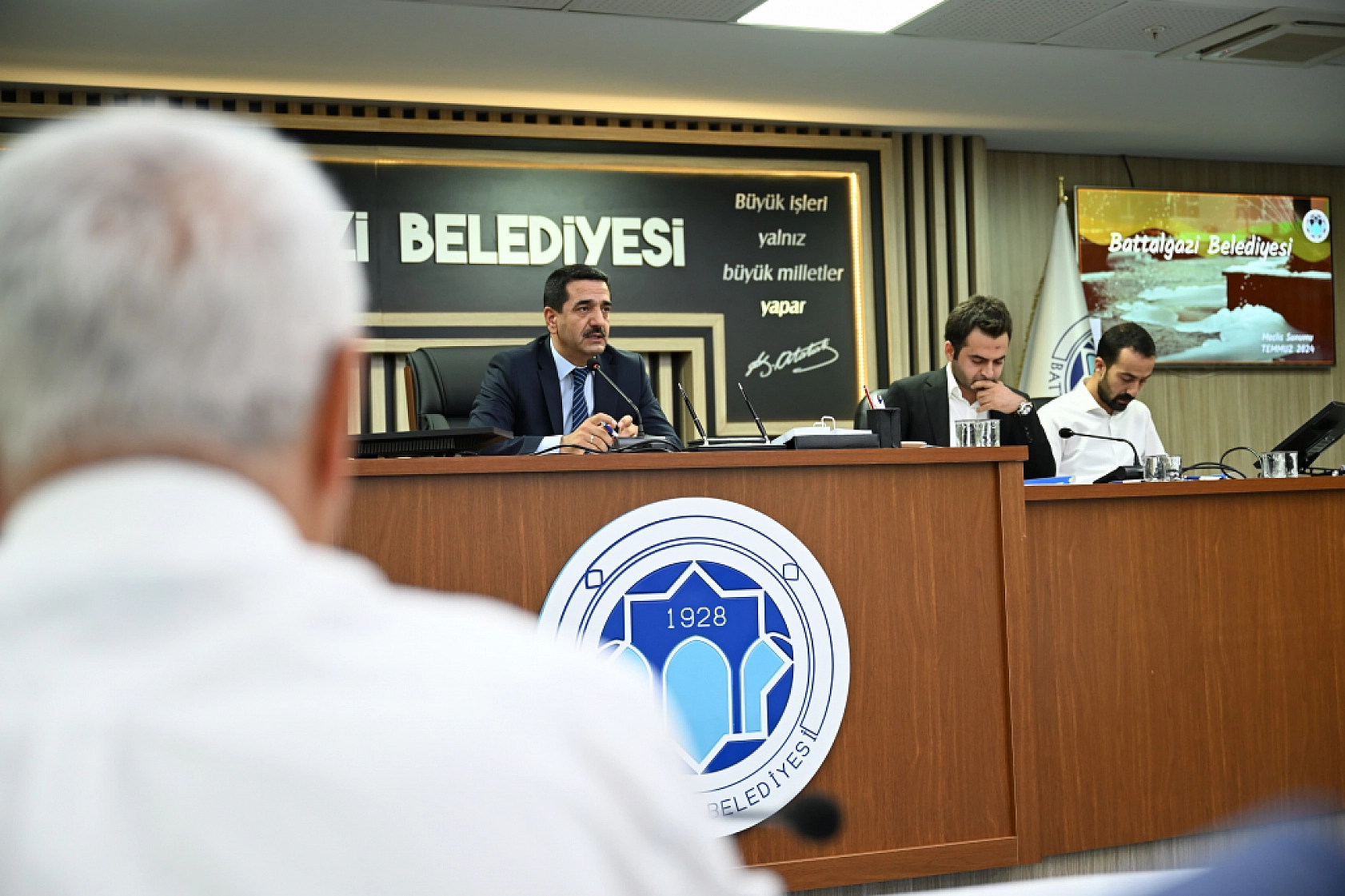 Malatya Çarşı İnşaatındaki Gecikmenin Sebebi Belli Oldu: Meğer 7 Kişi Binlerce Kişiyi Bekletiyormuş!