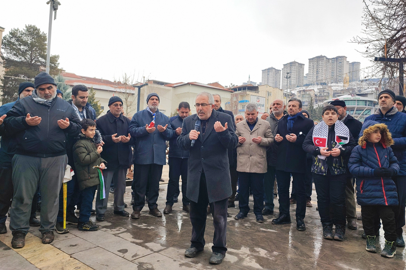 Malatya kardeşlik yürüyüşü: Zulme rıza göstermeyeceğiz