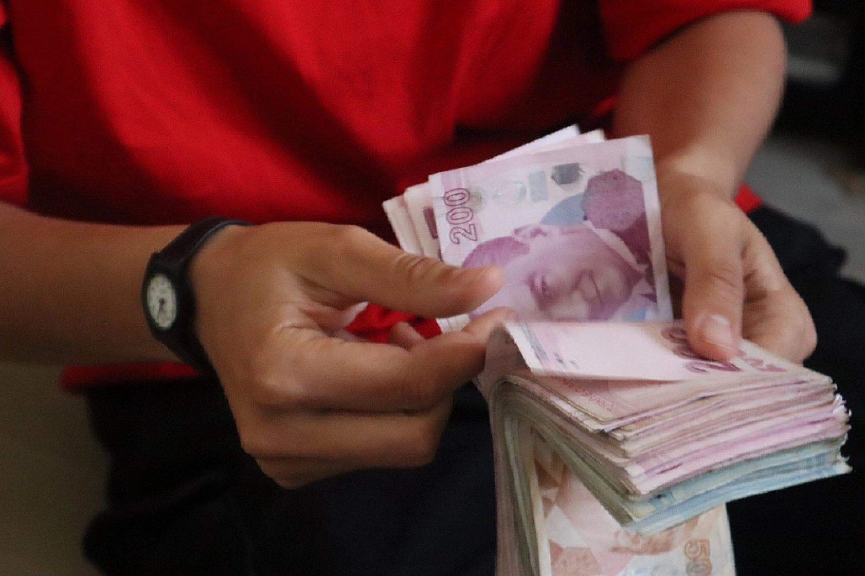 Malatyalı Vatandaşların Merak Ettiği Asgari Ücreti Yapay Zeka Açıkladı! 2025'te Asgari Ücret Ne Kadar Olacak?