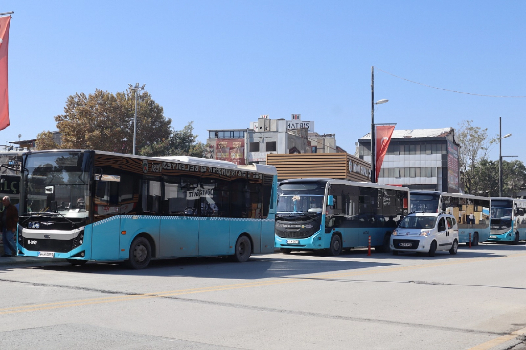 Malatya'da otobüs yerleri değişti: 20A, 20B, 153A, 153B, 2İ ve 2B hatları nereye taşındı?