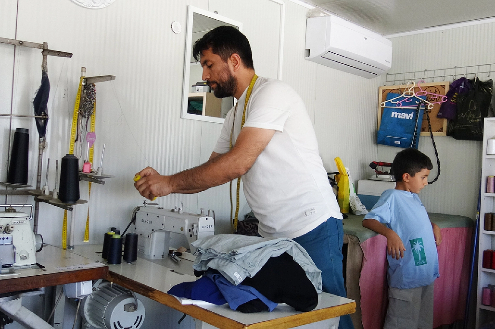 Malatya'da terzilik can çekişiyor: 'Altın bilezik mesleğimiz bitme noktasında'