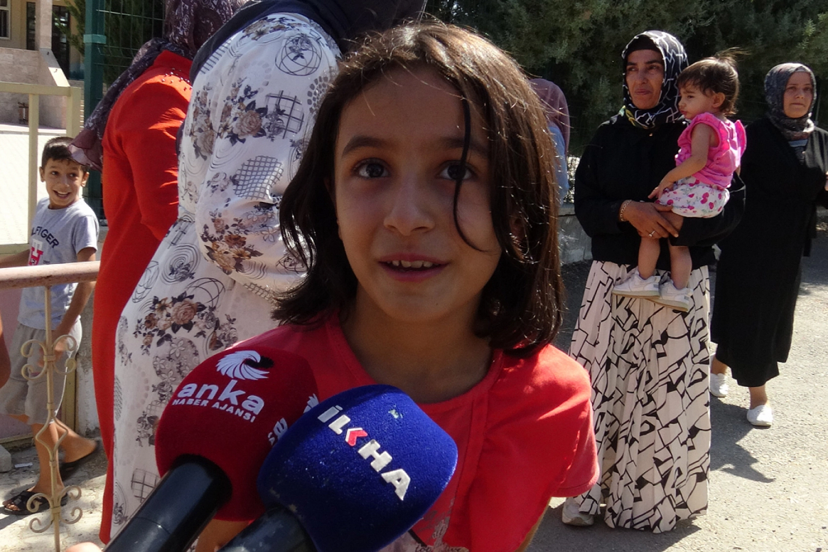 Malatya'da öğrenci servisleri durdu: Öğrenciler okula nasıl gidecek?