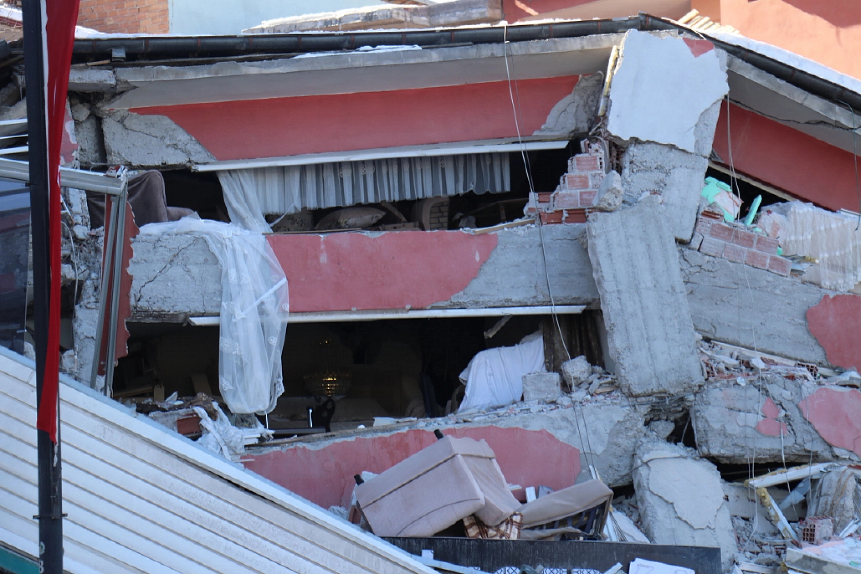 Malatya Sendromu: Vaatler Havada, Malatya Yerde Kaldı!