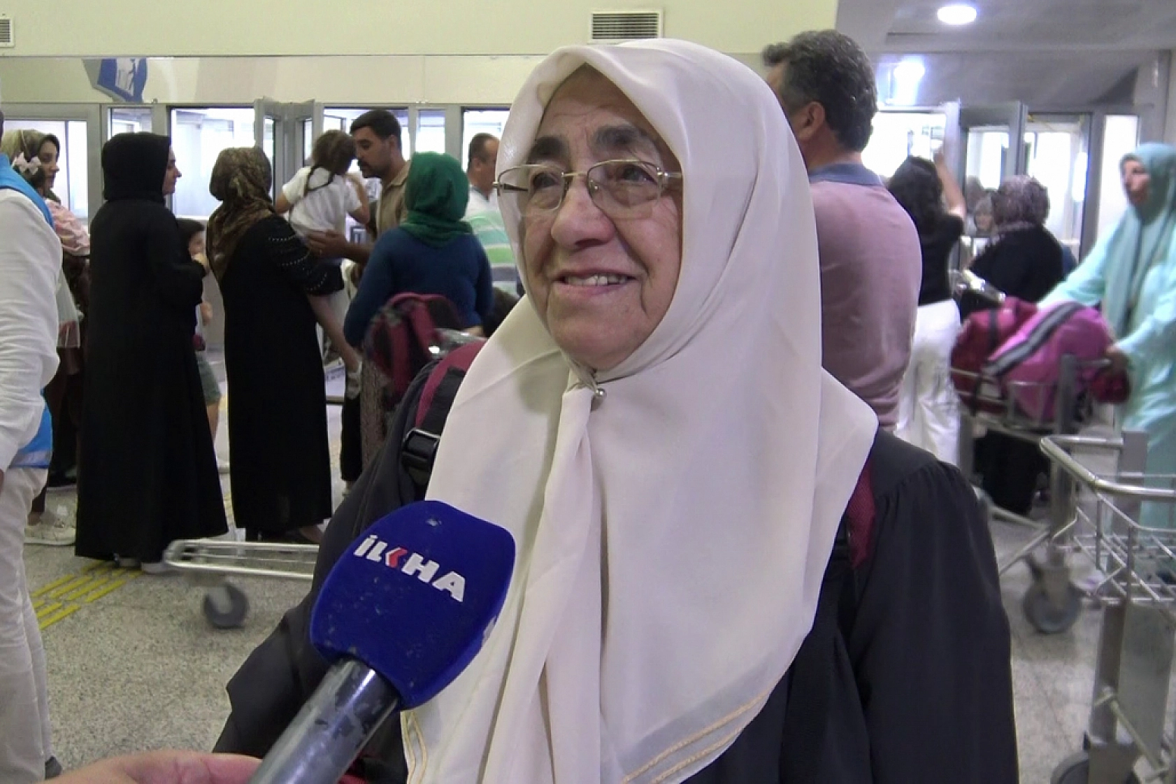 Malatyalı hacılardan duygusal veda: 'Ağlayarak döndük'